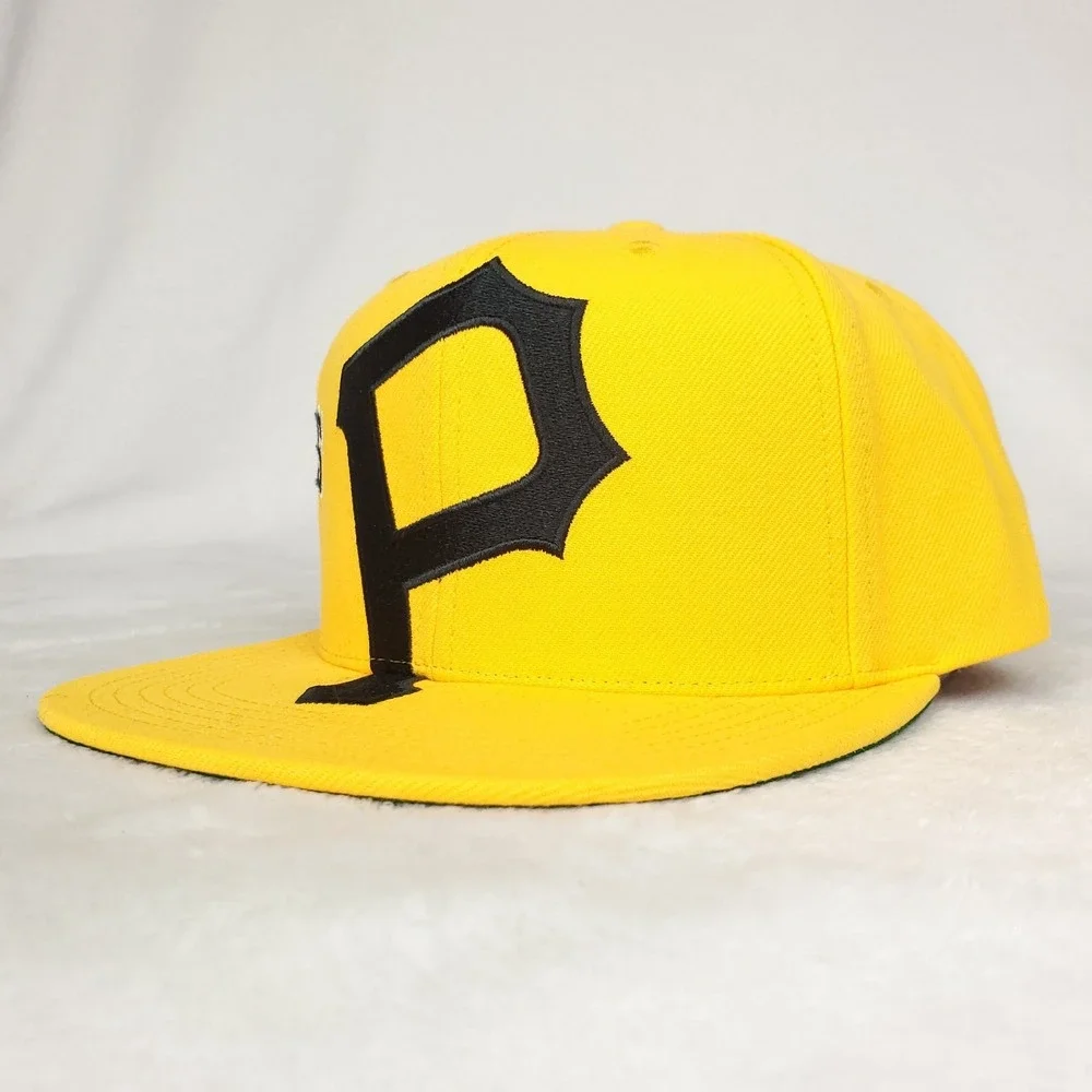 Pittsburgh Pirates Mitchell & Ness MLB Snapback Hat Cap Embroidery Logo NWT